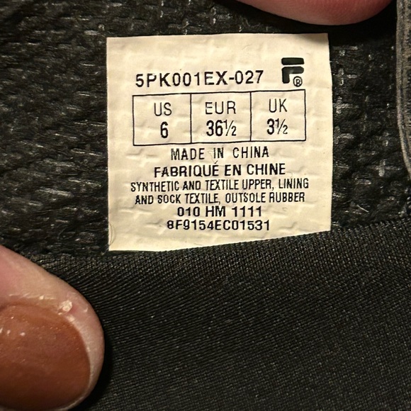 FILA water shoes/ sandals - Picture 6 of 7